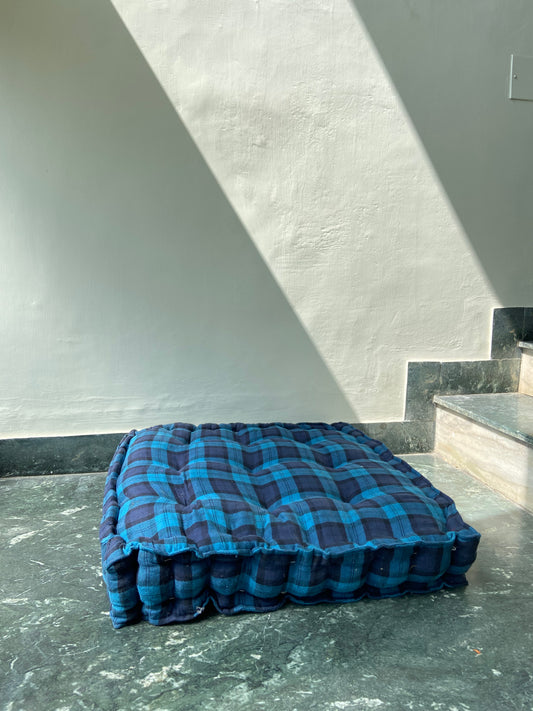 Pet Bed | Upcycled and Zero Waste