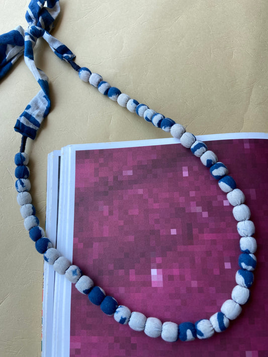 beaded-necklace-handmade-upcycled-blue